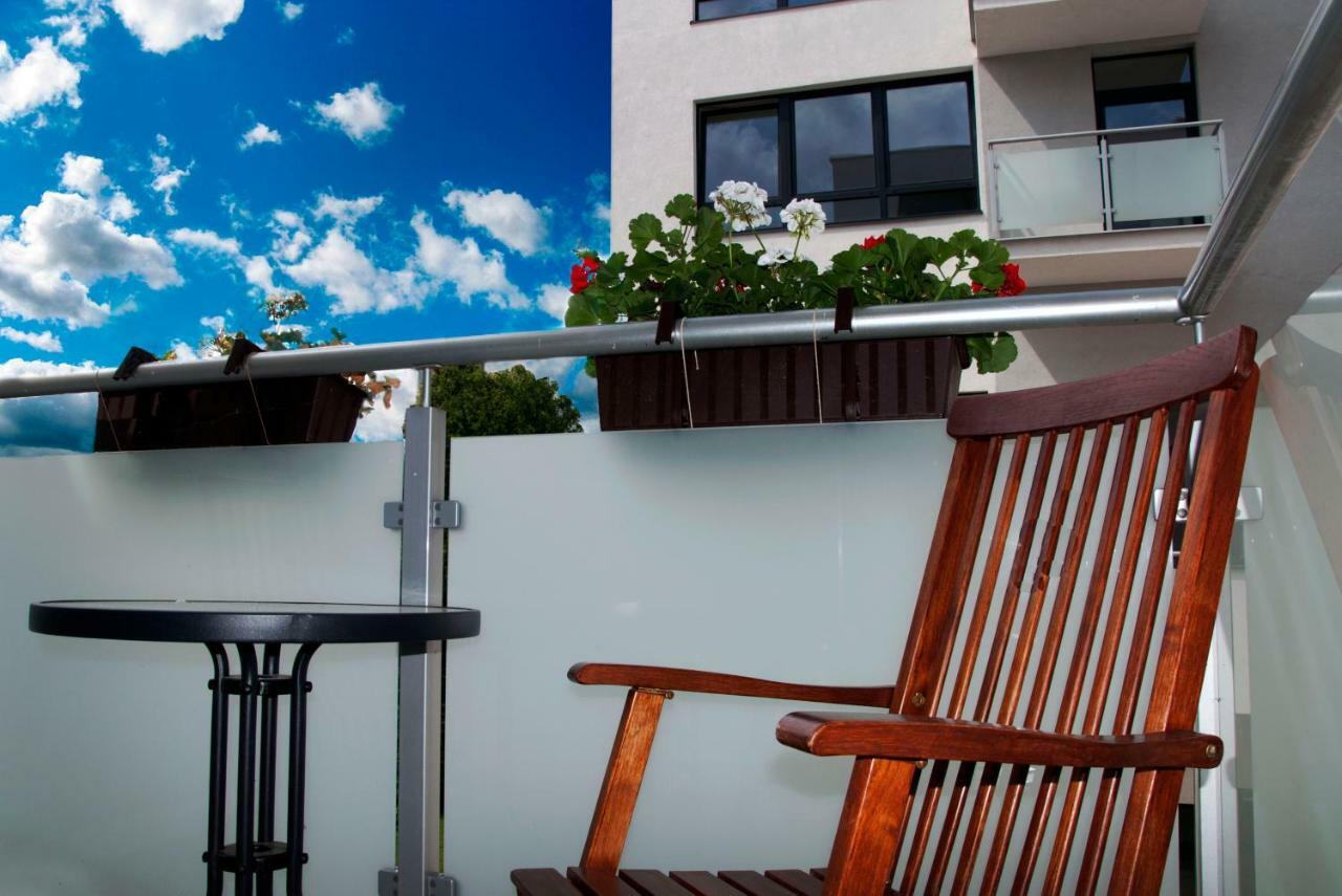 Home Away Main Square Apartment Poprad Ngoại thất bức ảnh